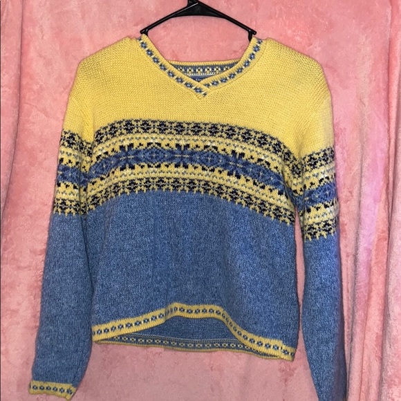 Blue & yellow sweater: Medium - Picture 1 of 2